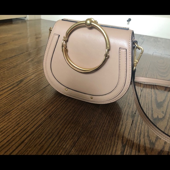 Women crossbody bag with copper ring nude color - Picture 3 of 4